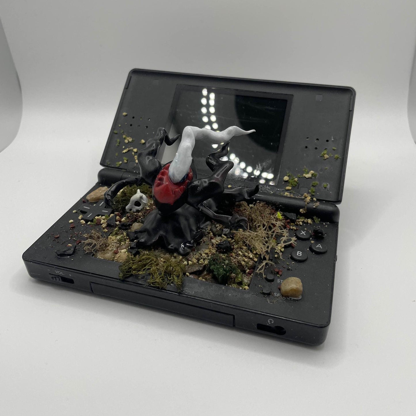 Darkrai Diorama on Vintage Nintendo DS | Perfect gift for Pokémon fans