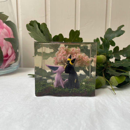 Cute Umbreon and Espeon diorama | Unique Pokémon art | Perfect gift for Pokémon fans